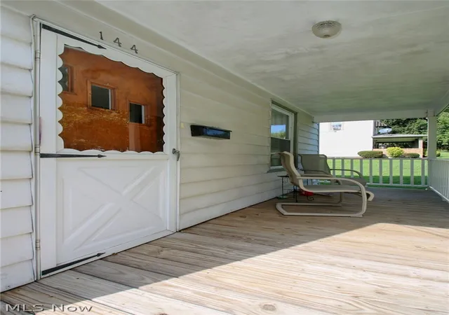 Photo 3 of Sale Pending at 144 Oakview Ave, Struthers, OH 44471 | MLS# 5237076 | Listing updated on 2026-10-01