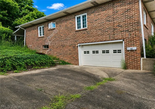 Photo 2 of Single family home for sale at 5121 Atchison Rd, Bellaire, OH 43906 | MLS# 5231411 | Listing updated on 2026-08-21