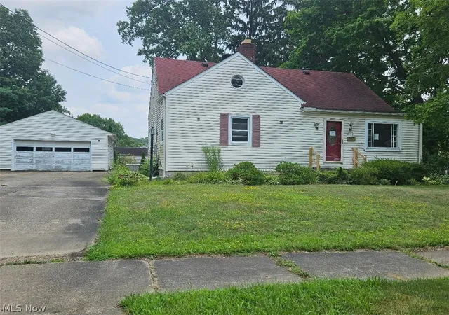 Photo 1 of Single family home for sale at 2124 Hillside Ter, Akron, OH 44305 | MLS# 5238544 | Listing updated on 2026-08-22