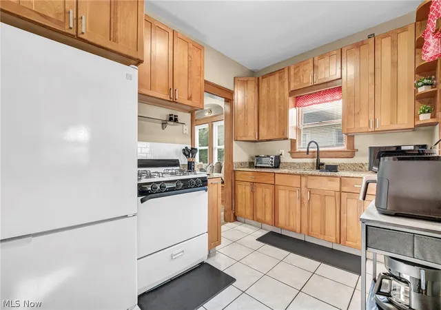 Photo 3 of Sale Pending at 10823 Plymouth Ave, Cleveland, OH 44125 | MLS# 5237508 | Listing updated on 2026-08-26