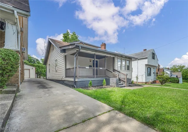Photo 3 of Single family home for sale at 1982 Reyburn Rd, Cleveland, OH 44112 | MLS# 5233791 | Listing updated on 2026-08-31