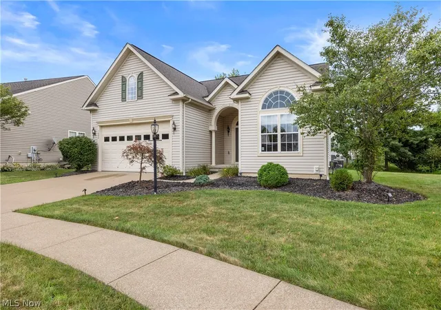 Photo 2 of Single family home for sale at 5052 Forestland Ct, Brunswick, OH 44212 | MLS# 5238264 | Listing updated on 2026-08-25