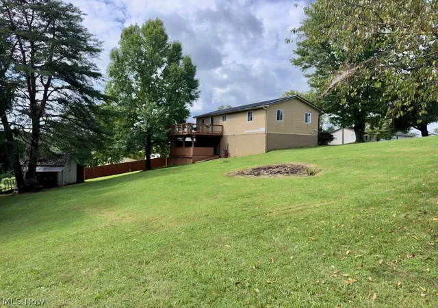 39th image of 29 Hickory Dr, Little Hocking, OH 45742 | MLS# 5237833