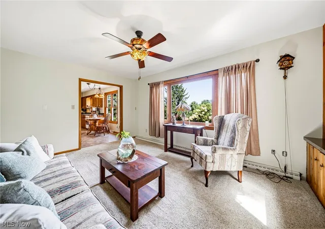 Photo 4 of Sale Pending at 219 W Mennonite Rd, Aurora, OH 44202 | MLS# 5237154 | Listing updated on 2026-08-31