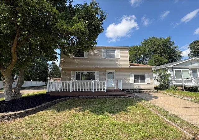 Photo 1 of Single family home for sale at 983 Jean Ave, Akron, OH 44310 | MLS# 5238617 | Listing updated on 2026-08-21