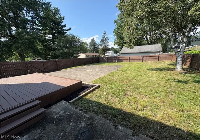 Photo 3 of Single family home for sale at 983 Jean Ave, Akron, OH 44310 | MLS# 5238617 | Listing updated on 2026-08-21