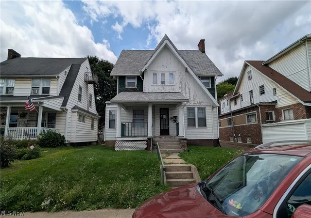 Multi family home for sale at 1411 Yale Nw, Canton, OH 44703 | MLS# 5237574