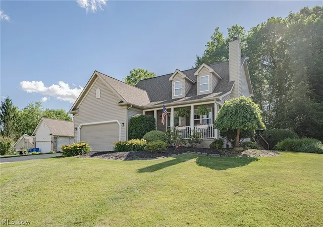 Photo 2 of Sale Pending at 106 Saw Mill Bnd, Chardon, OH 44024 | MLS# 5219958 | Listing updated on 2026-08-26