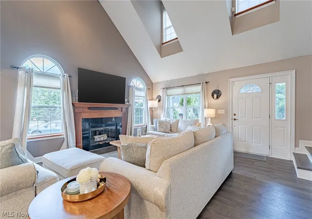 Photo 3 of Sale Pending at 106 Saw Mill Bnd, Chardon, OH 44024 | MLS# 5219958 | Listing updated on 2026-08-26