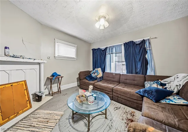 Photo 3 of House for sale at 9501 Pierpont Ave, Cleveland, OH 44108 | MLS# 5238462 | Listing updated on 2026-09-22