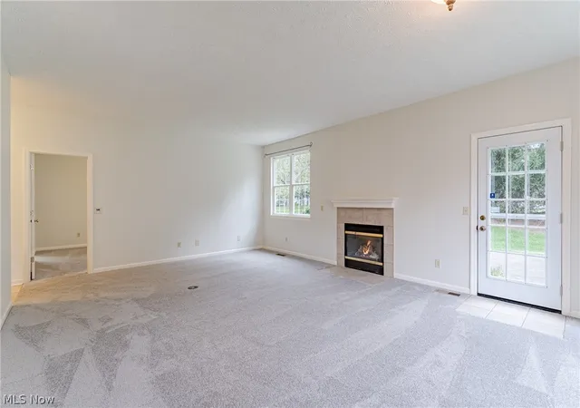 Listing Photo 5 - Condo for sale in building located at 8757 Roberts Ct, Olmsted Falls, OH 44138 - Unit #25C