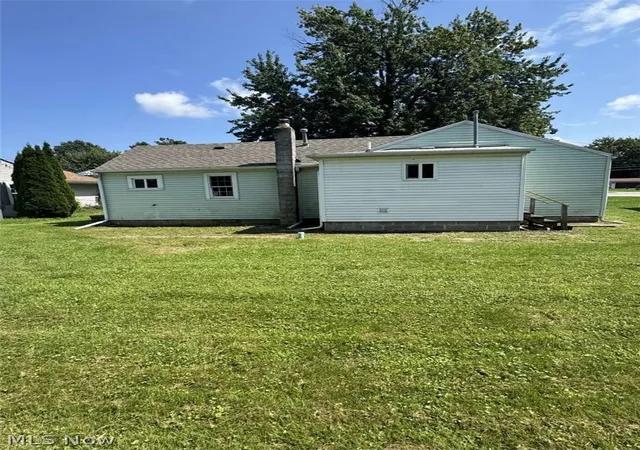 Photo 3 of Sale Pending at 4892 Toledo Ave, Lorain, OH 44055 | MLS# 5238667 | Listing updated on 2026-09-15
