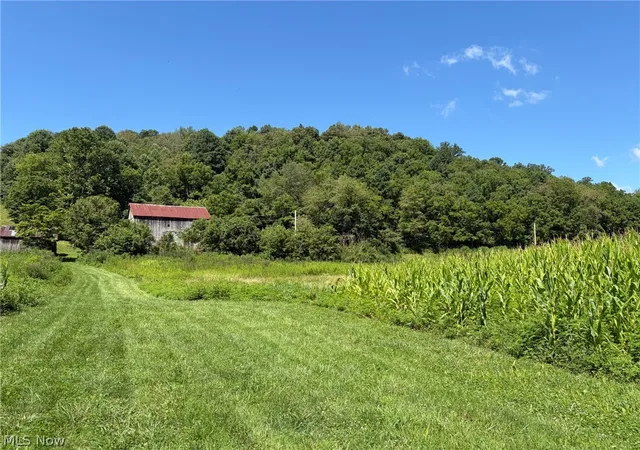 Photo 3 of Sale Pending at 38923 Stonehouse Rd, Woodsfield, OH 43793 | MLS# 5238696 | Listing updated on 2026-09-15