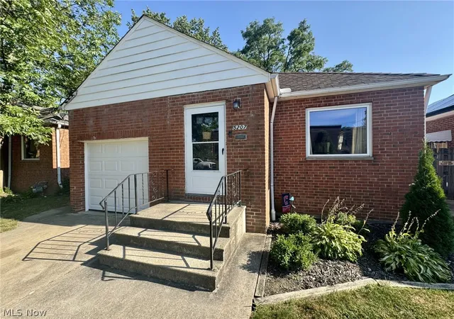 Photo 2 of Sale Pending at 5207 Redfern Rd, Parma, OH 44134 | MLS# 5238410 | Listing updated on 2026-09-24