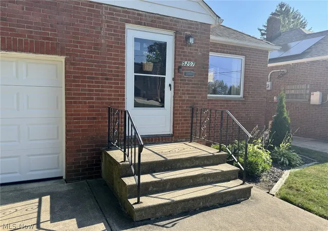 Photo 3 of Sale Pending at 5207 Redfern Rd, Parma, OH 44134 | MLS# 5238410 | Listing updated on 2026-09-24