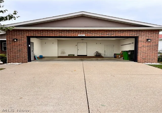 Photo 4 of Single family home for sale at 881 Pepperwood Dr, Wooster, OH 44691 | MLS# 5238118 | Listing updated on 2026-08-27