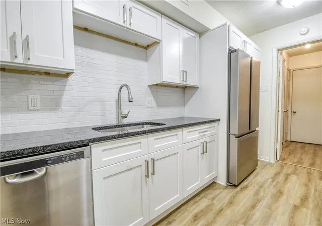 Listing Photo 5 - Condo for sale in building located at 1771 Rolling Hls Dr, Twinsburg, OH 44087 - Unit #D