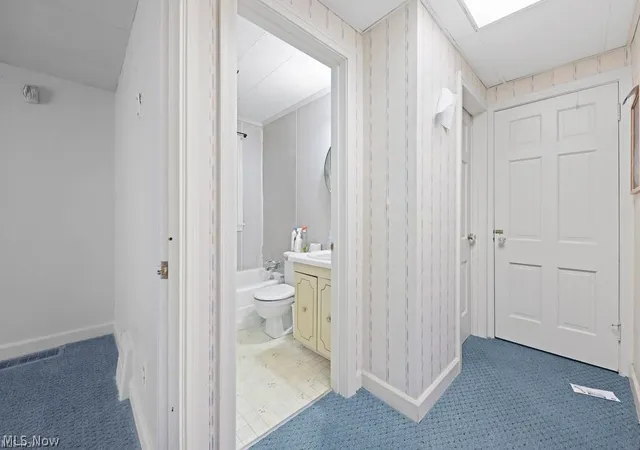 Photo 3 of Single family home for sale at 1077 W State St, Alliance, OH 44601 | MLS# 5238742 | Listing updated on 2026-08-21