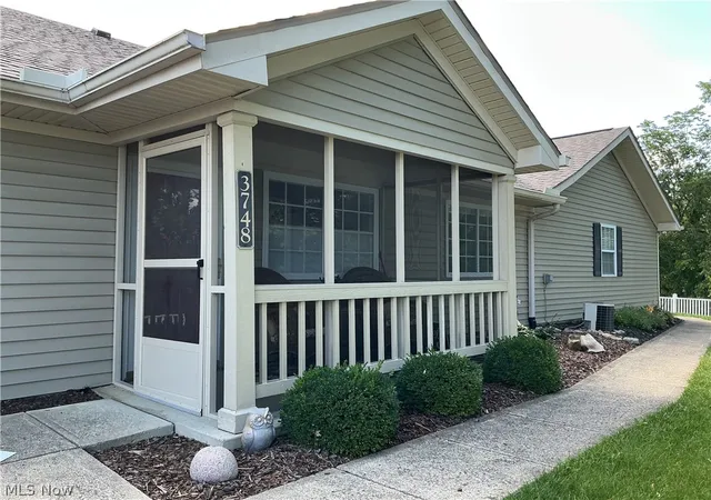 Photo 1 of Sale Pending at 3748 Colony Hill Dr, Zanesville, OH 43701 | MLS# 5238632 | Listing updated on 2026-08-23
