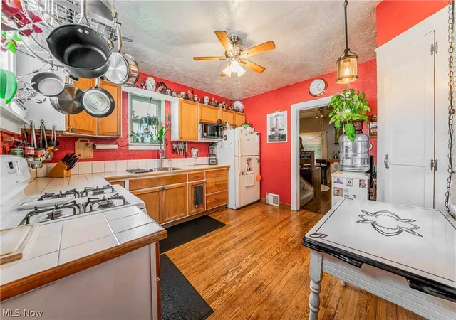 Photo 3 of Sale Pending at 3387 W 125Th St, Cleveland, OH 44111 | MLS# 5238201 | Listing updated on 2026-08-25