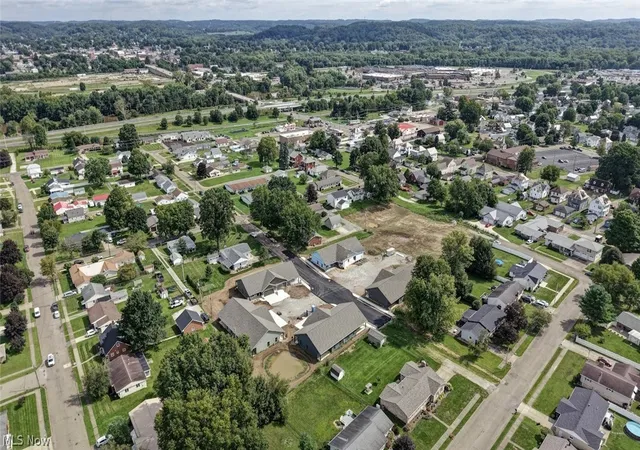 Photo 44 of Sale Pending at 818 Third St Sw, New Philadelphia, OH 44663 | MLS# 5238443 | Listing updated on 2026-09-24