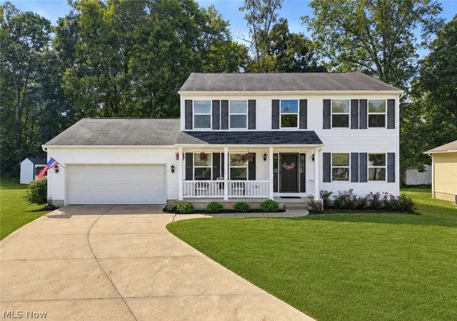 Photo 1 of Sale Pending at 851 Susan Rd, Ravenna, OH 44266 | MLS# 5230218 | Listing updated on 2026-08-25