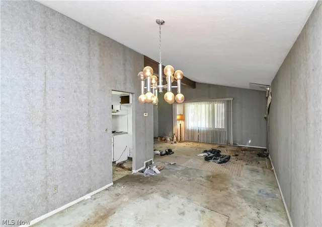 Photo 2 of Sale Pending at 5392 Meadow Wood Blvd, Lyndhurst, OH 44124 | MLS# 5235674 | Listing updated on 2026-08-27
