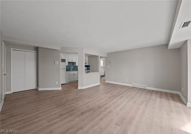 Photo 3 of Condo for sale at 9600 Cove Dr #B6, North Royalton, OH 44133 | MLS# 5238787 | Listing updated on 2026-10-06