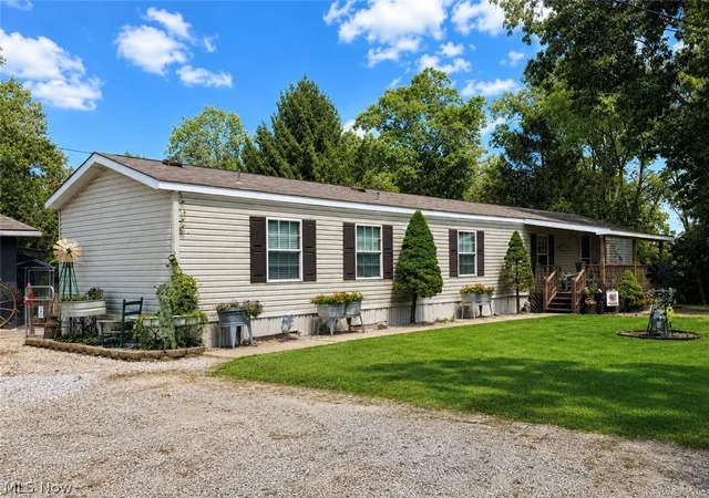 Photo 1 of Single family home for sale at 450 Beeman Rd, Washington, WV 26181 | MLS# 5238550 | Listing updated on 2026-10-01