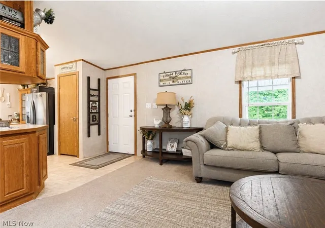 Photo 3 of Single family home for sale at 450 Beeman Rd, Washington, WV 26181 | MLS# 5238550 | Listing updated on 2026-10-01