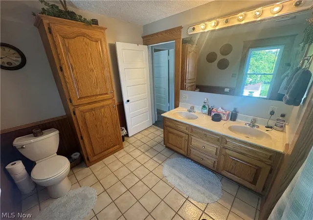 Photo 28 of Single family home for sale at 219 N Elm St, Orrville, OH 44667 | MLS# 5238842 | Listing updated on 2026-09-18
