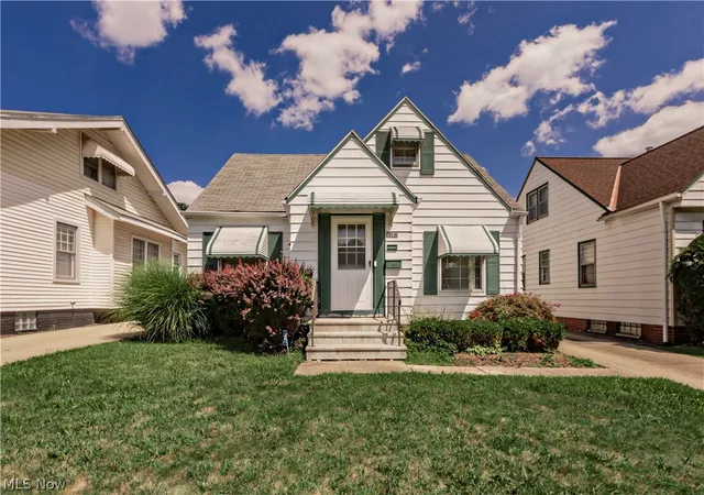 Photo 2 of Single family home for sale at 8207 Garfield Blvd, Garfield Heights, OH 44125 | MLS# 5238905 | Listing updated on 2026-08-25