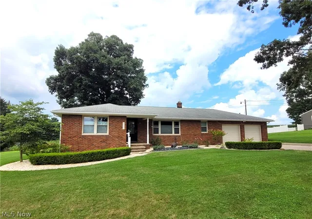 Single family home for sale at 11050 E Easton Rd, Rittman, OH 44270 | MLS# 5238896
