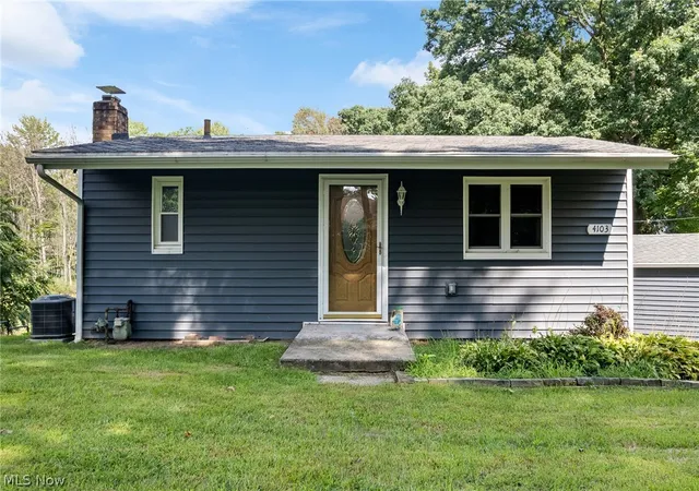 Photo 4 of Single family home for sale at 4103 S Main St, Akron, OH 44319 | MLS# 5237801 | Listing updated on 2026-08-27