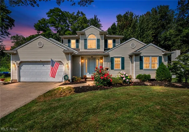 Photo 2 of Single family home for sale at 1195 Dartmouth Dr, Painesville Twp, OH 44077 | MLS# 5238931 | Listing updated on 2026-09-17