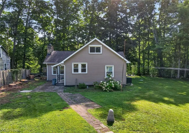 Photo 3 of Single family home for sale at 1153 Orchard Grove Dr, Geneva, OH 44041 | MLS# 5238840 | Listing updated on 2026-08-24