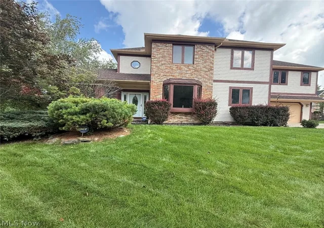 Photo 1 of Sale Pending at 5630 Huntington Reserve Dr, Parma, OH 44134 | MLS# 5236822 | Listing updated on 2026-09-01