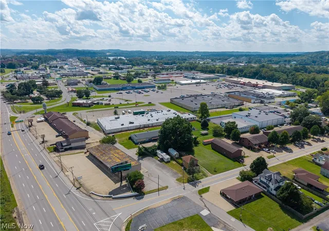 Photo 2 of Land for sale at 728 29th St, Parkersburg, WV 26101 | MLS# 5239016 | Listing updated on 2026-08-24