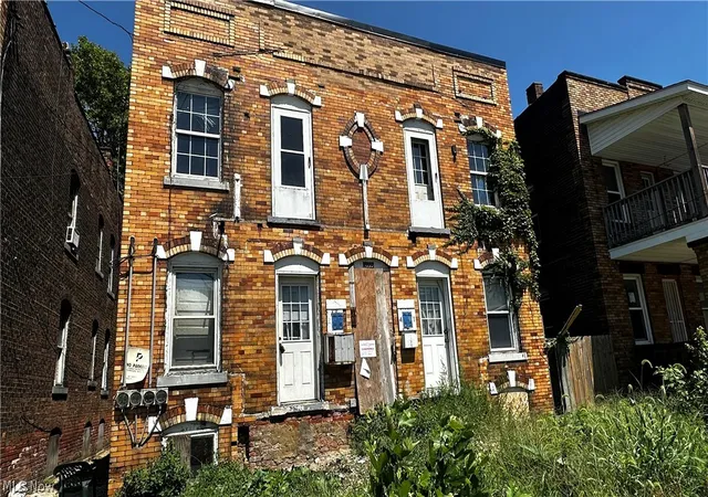 Multi family home for sale at 1055 Addison Rd, Cleveland, OH 44103 | MLS# 5239065