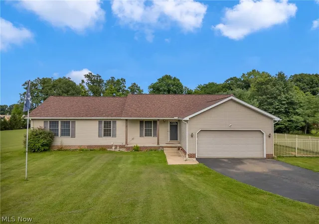 Photo 1 of Single family home for sale at 8395 Friendsville Rd, Seville, OH 44273 | MLS# 5239054 | Listing updated on 2026-08-27