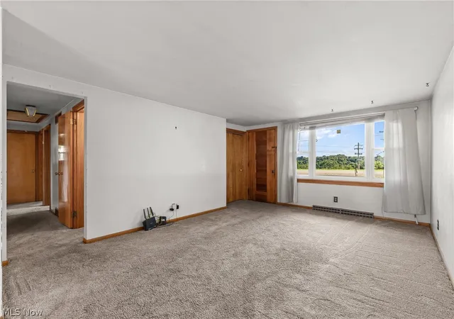 Photo 3 of Single family home for sale at 39 Emmett Wy, Steubenville, OH 43952 | MLS# 5237709 | Listing updated on 2026-08-24