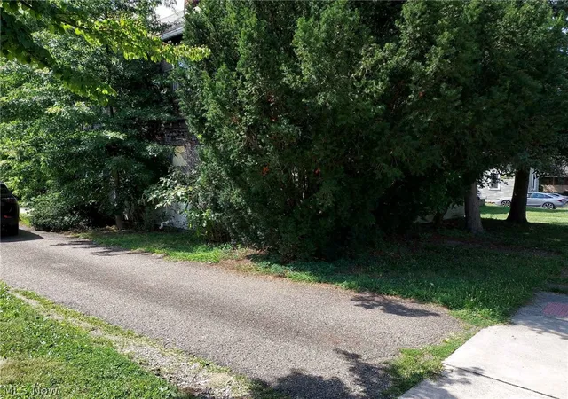 Sale Pending at 210 Union Ave, Dover, OH 44622 | MLS# 5239157 | Listing updated on 2026-09-01