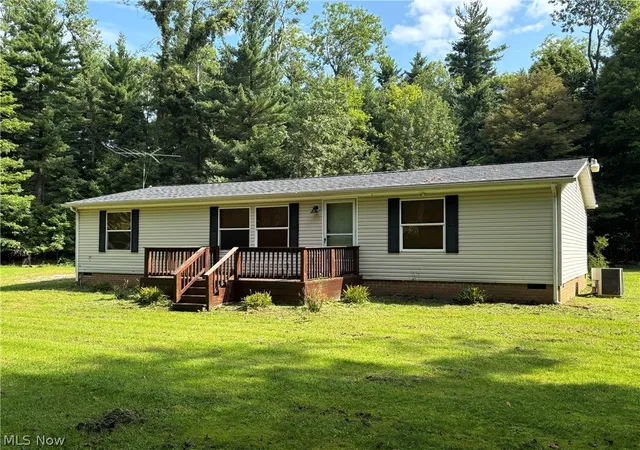 Photo 1 of Sale Pending at 7714 Pass Ln, Lisbon, OH 44432 | MLS# 5239170 | Listing updated on 2026-08-27