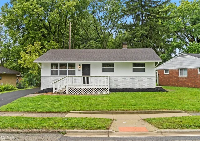 Photo 1 of Single family home for sale at 1623 Cunard Rd, Columbus, OH 43227 | MLS# 5238865 | Listing updated on 2026-08-24