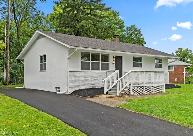 Photo 3 of Single family home for sale at 1623 Cunard Rd, Columbus, OH 43227 | MLS# 5238865 | Listing updated on 2026-08-24