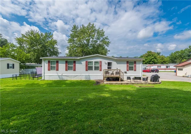 Photo 1 of Single family home for sale at 431 Westwoods, Amherst, OH 44001 | MLS# 5238818 | Listing updated on 2026-08-24