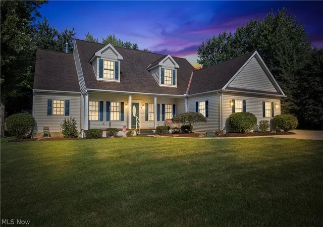 Photo 1 of Single family home for sale at 2520 Center Rd, Avon, OH 44011 | MLS# 5238958 | Listing updated on 2026-08-29