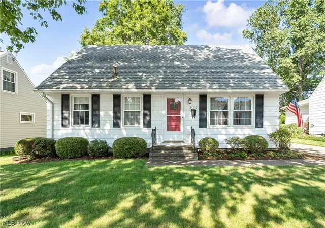 Photo 1 of Sale Pending at 3130 9th St, Cuyahoga Falls, OH 44221 | MLS# 5239138 | Listing updated on 2026-08-26