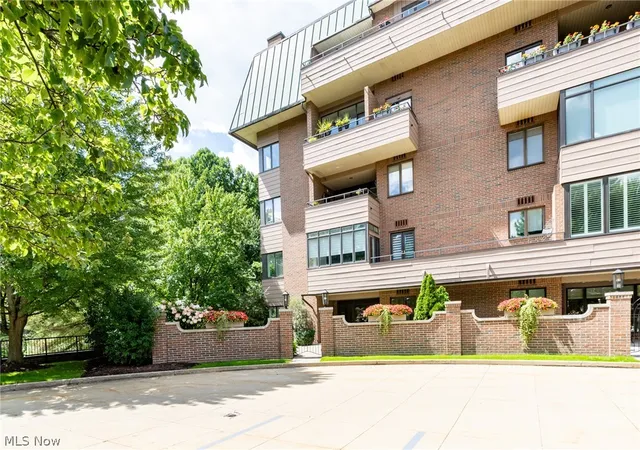 Photo 2 of Condo for sale at 5150 Three Village #1-K, Lyndhurst, OH 44124 | MLS# 5237470 | Listing updated on 2026-08-25