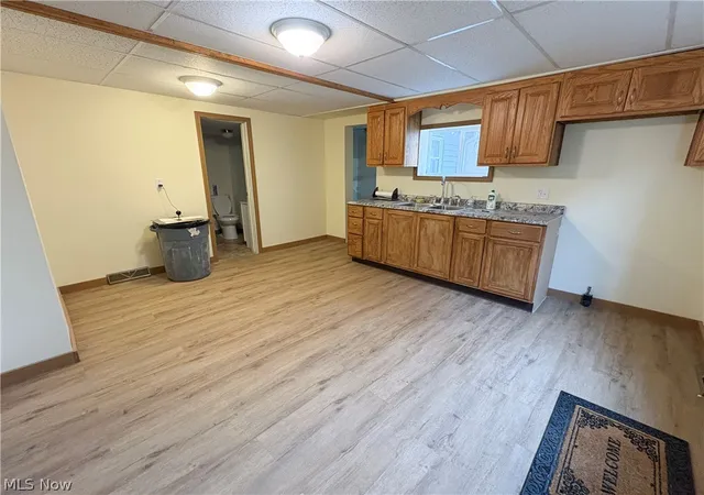 Photo 4 of Single family home for sale at 1019 Commerce St, Wellsville, OH 43968 | MLS# 5239309 | Listing updated on 2026-09-22